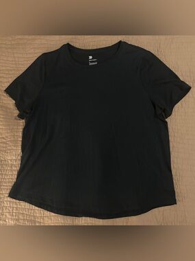 all in motion Workout Black Short Sleeve Crewneck Tee
